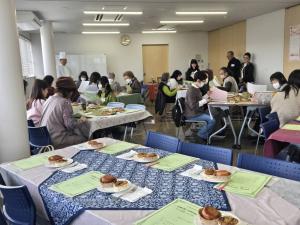 料理の会の様子
