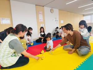 さんさんるーむ